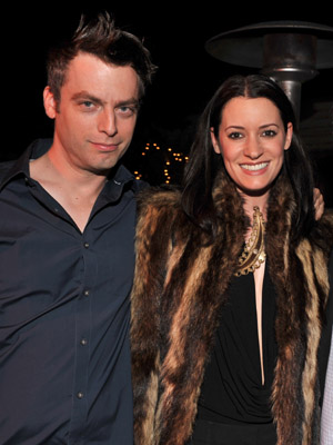 Justin Kirk and Paget Brewster