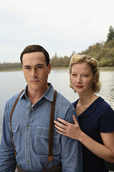 Gretchen Mol and Chris Klein in The Valley of Light (2007)