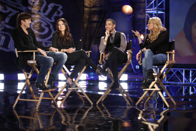 Still of Mila Kunis, Ashton Kutcher, Wilmer Valderrama and Laura Prepon in FOX 25th Anniversary Special (2012)