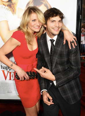 Cameron Diaz and Ashton Kutcher at event of What Happens in Vegas (2008)