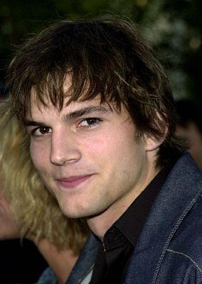 Ashton Kutcher at event of The Score (2005)