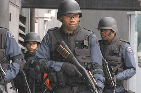 Still of Samuel L. Jackson, LL Cool J and Michelle Rodriguez in S.W.A.T. (2003)