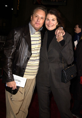 William Friedkin and Sherry Lansing at event of Vanilinis dangus (2001)