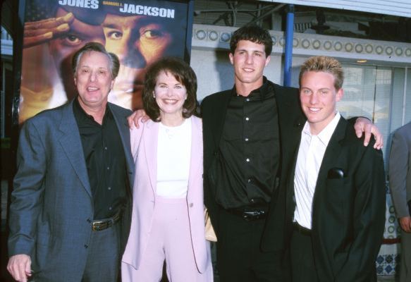 William Friedkin and Sherry Lansing at event of Rules of Engagement (2000)