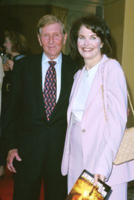 Sherry Lansing at event of Rules of Engagement (2000)