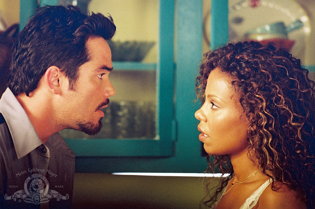 Still of Dean Cain and Sanaa Lathan in Out of Time (2003)