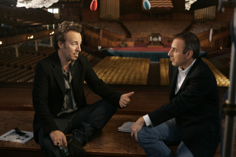 Still of Matt Lauer and Bruce Springsteen in Dateline NBC (1992)
