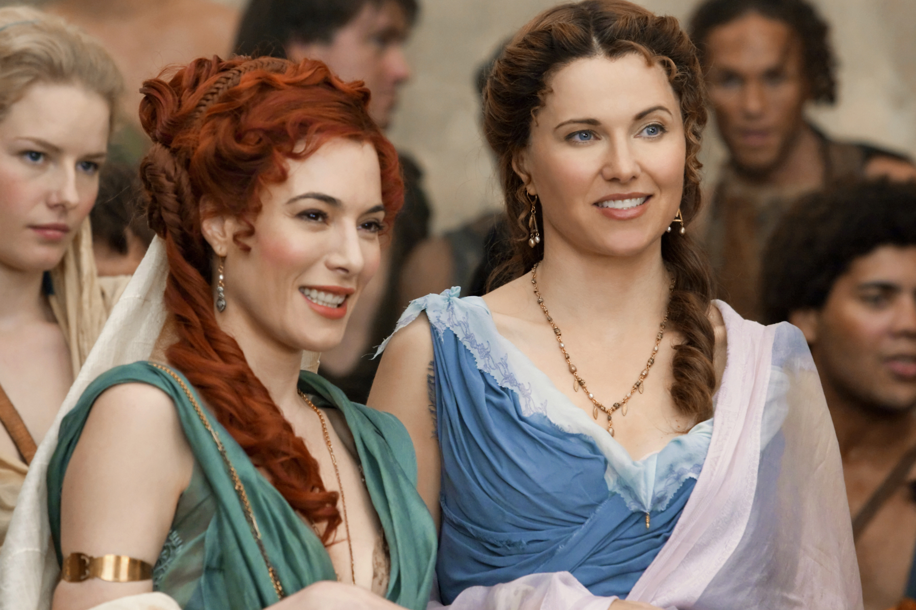 Still of Lucy Lawless and Jaime Murray in Spartacus: Gods of the Arena (2011)