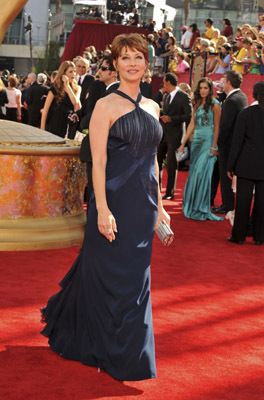 Sharon Lawrence at event of The 61st Primetime Emmy Awards (2009)