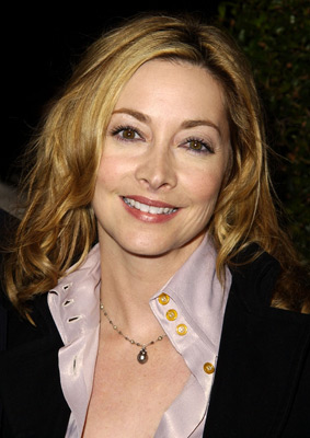 Sharon Lawrence at event of Evelyn (2002)