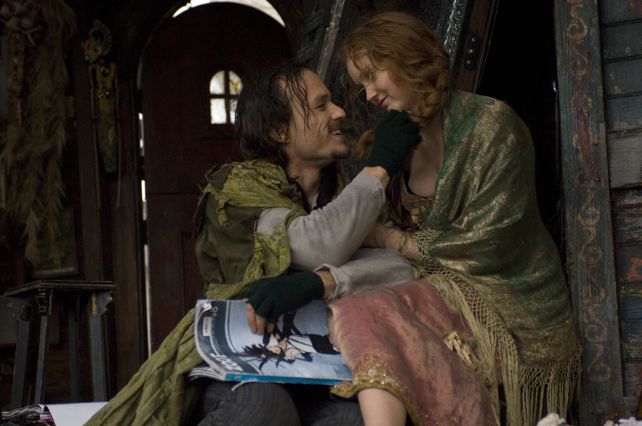 Still of Heath Ledger and Lily Cole in The Imaginarium of Doctor Parnassus (2009)