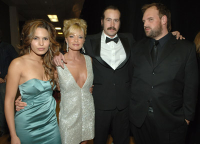 Jason Lee, Jaime Pressly, Ethan Suplee and Nadine Velazquez