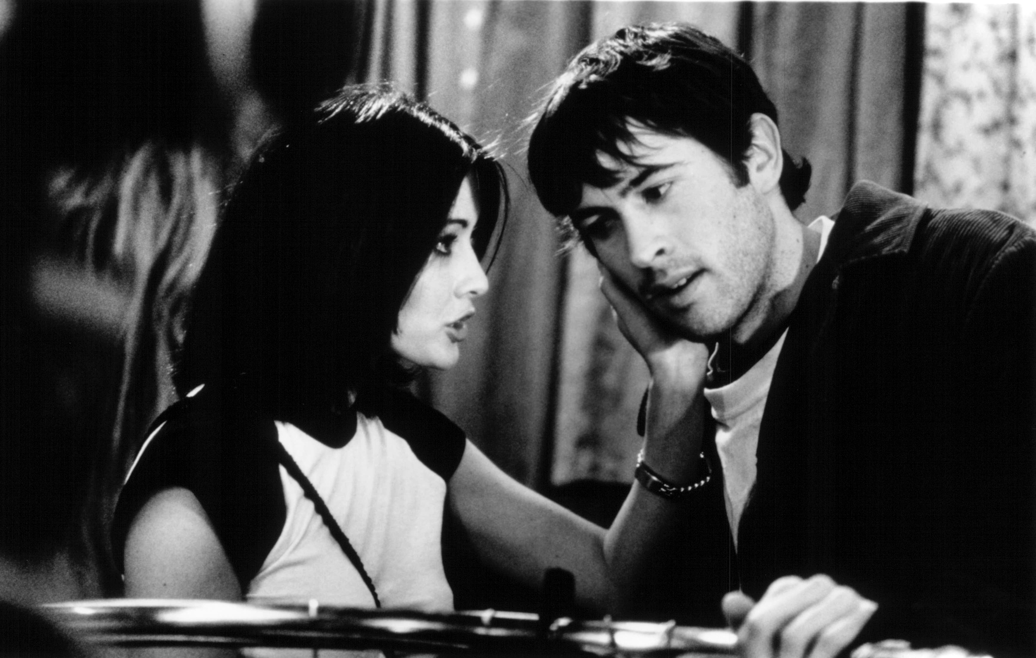 Still of Shannen Doherty and Jason Lee in Mallrats (1995)