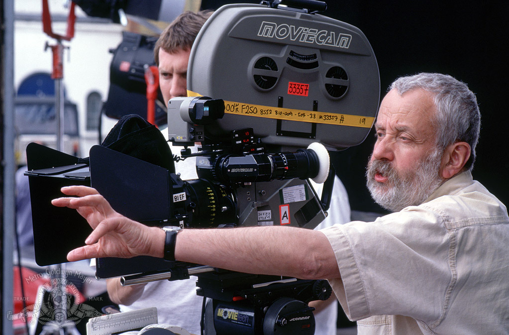 Mike Leigh in All or Nothing (2002)