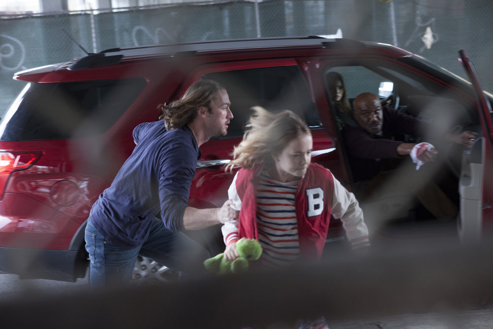 Still of Delroy Lindo, Jamie Chung, Jake McLaughlin and Johnny Sequoyah in Believe (2014)