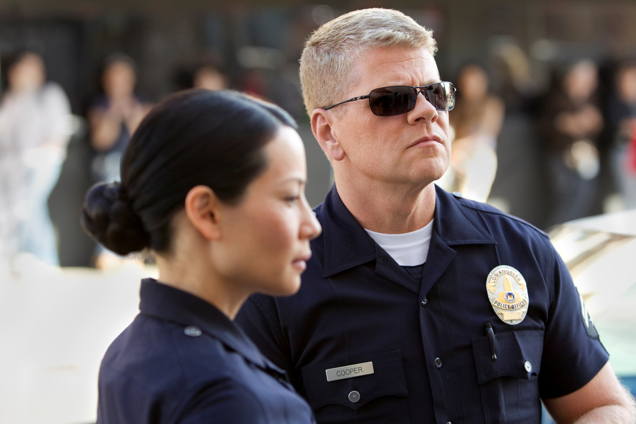 Still of Lucy Liu and Michael Cudlitz in Southland (2009)