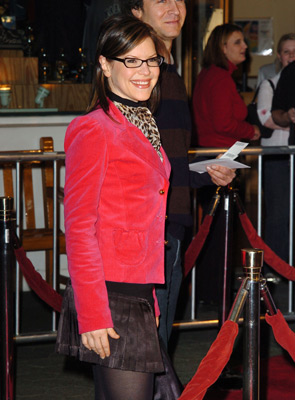 Lisa Loeb at event of Meet the Fockers (2004)