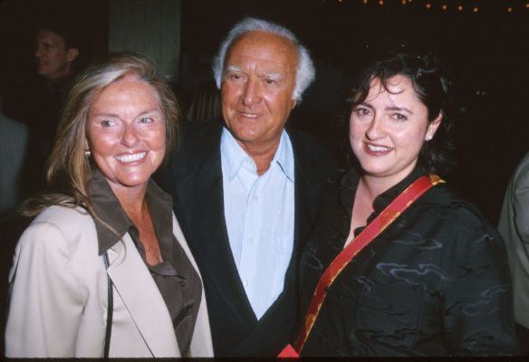 Robert Loggia at event of Return to Me (2000)