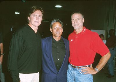 Greg Louganis, Caitlyn Jenner and Karch Kiraly at event of Hollywood Squares (1998)