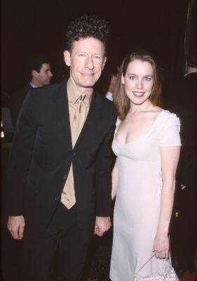 Lyle Lovett at event of Play It to the Bone (1999)