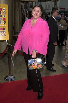 Camryn Manheim at event of The Anniversary Party (2001)