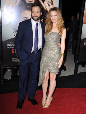 Leslie Mann and Judd Apatow at event of Get Him to the Greek (2010)