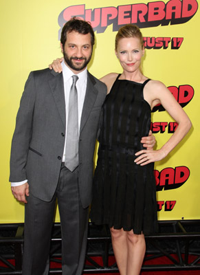 Leslie Mann and Judd Apatow at event of Superbad (2007)