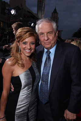 Christine Lakin and Garry Marshall at event of Race to Witch Mountain (2009)