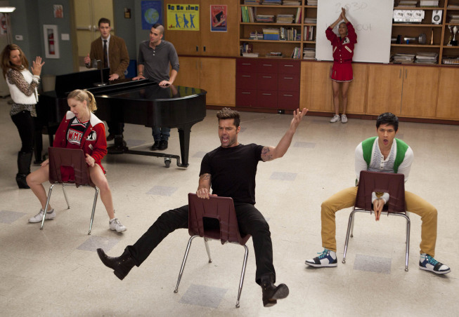 Still of Ricky Martin, Harry Shum Jr. and Heather Morris in Glee (2009)
