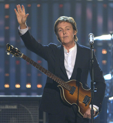 Paul McCartney at event of The 48th Annual Grammy Awards (2006)