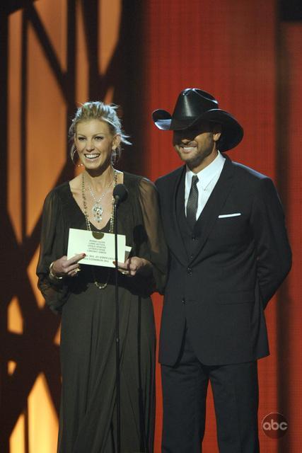 Still of Faith Hill and Tim McGraw in The 43rd Annual Country Music Association Awards (2009)