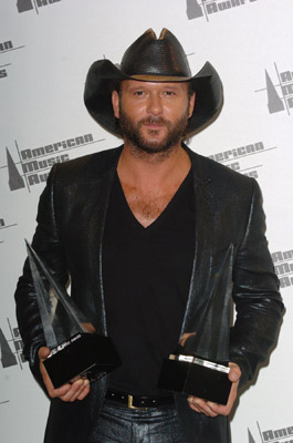 Tim McGraw at event of 2005 American Music Awards (2005)