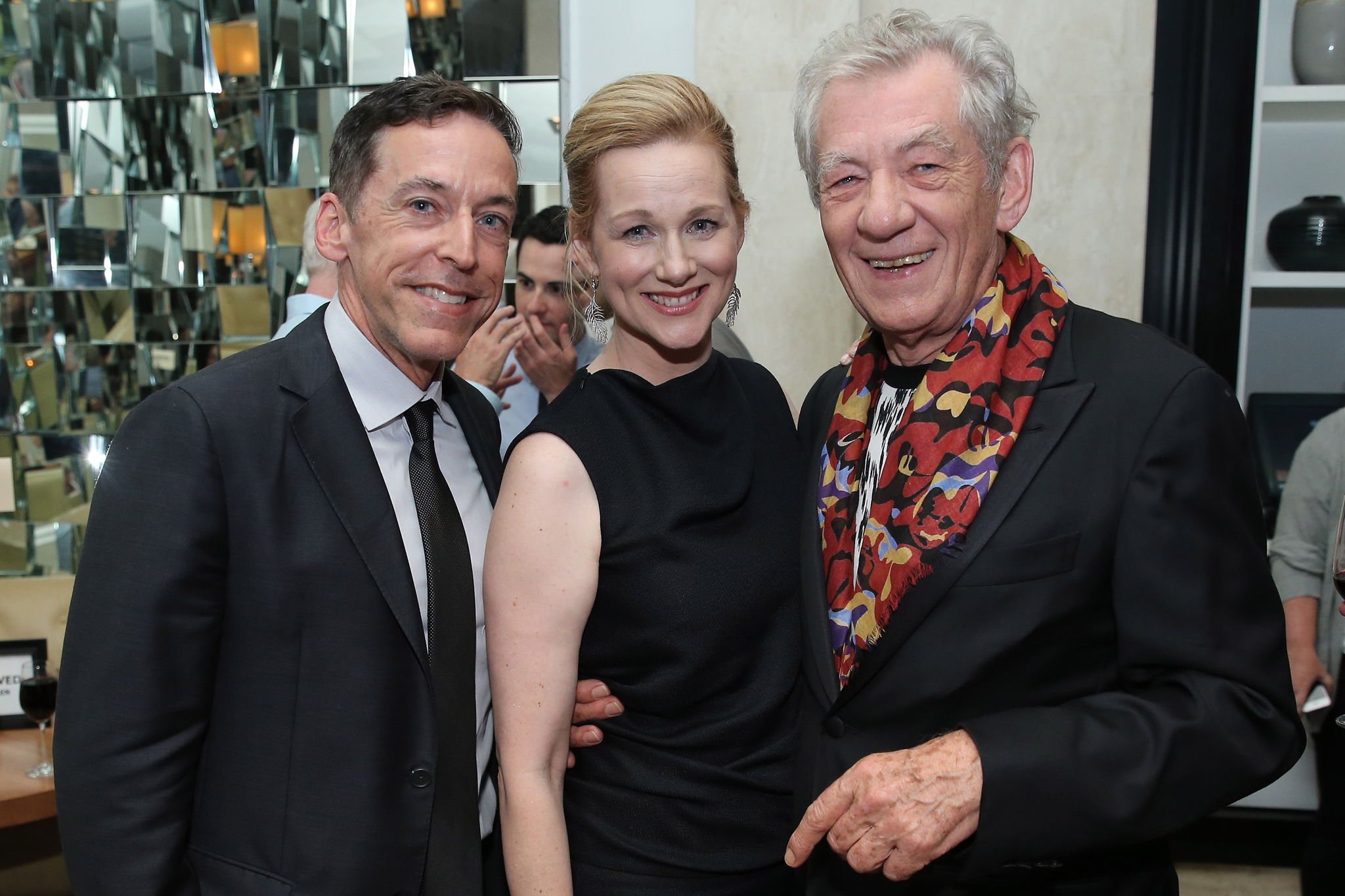 Laura Linney, Ian McKellen and Steve Schoch at event of Mr. Holmes (2015)