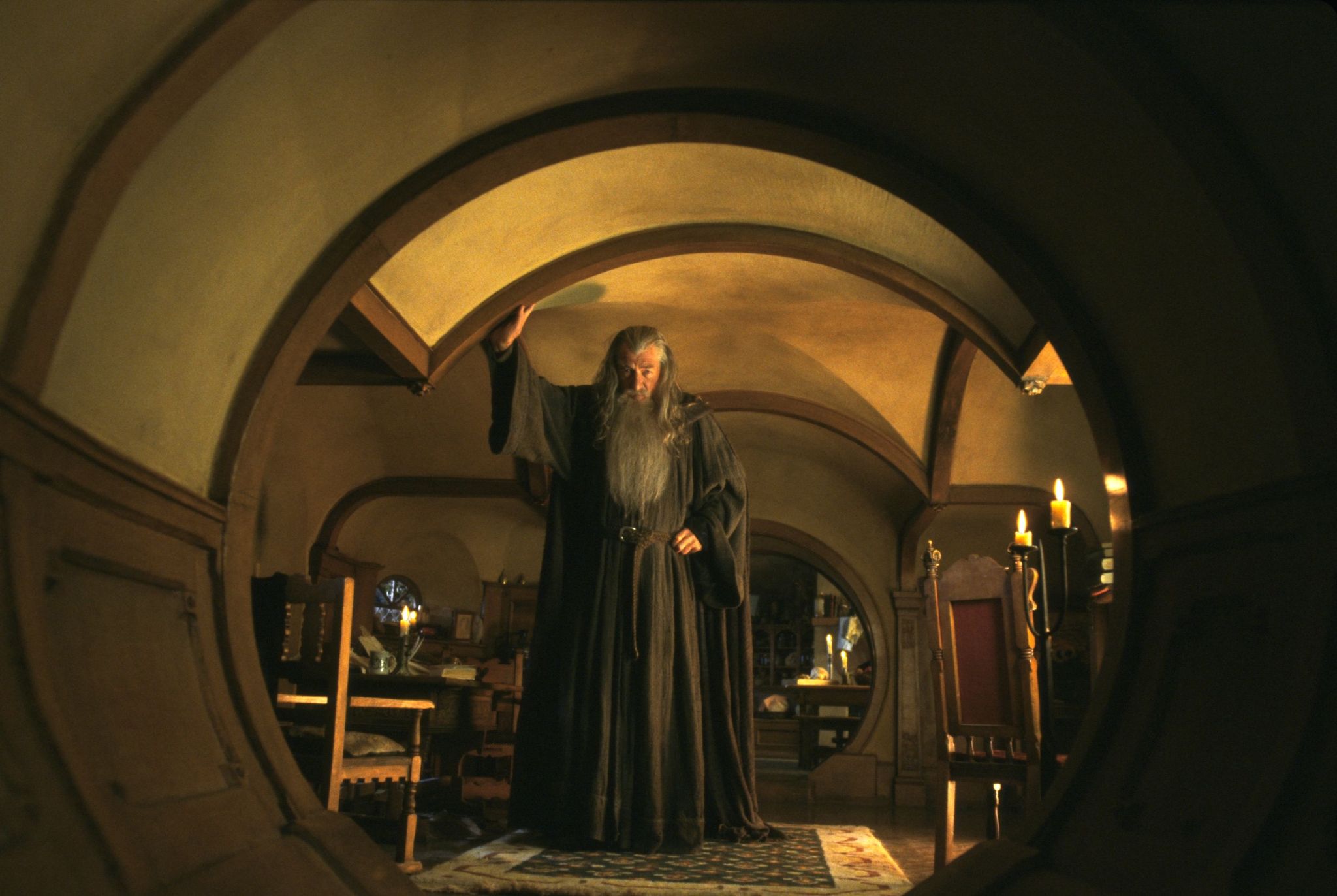 Still of Ian McKellen in Ziedu Valdovas: Ziedo brolija (2001)