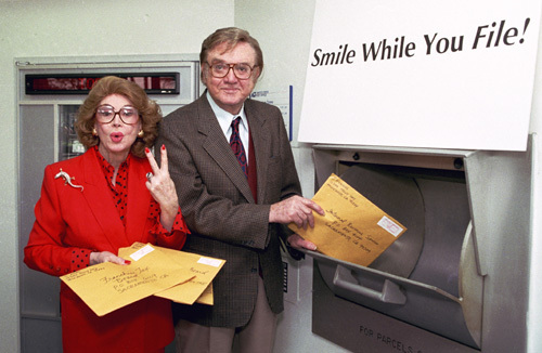 Steve Allen and wife Jayne Meadows mailing their tax forms early at a San Fernando Post Office
