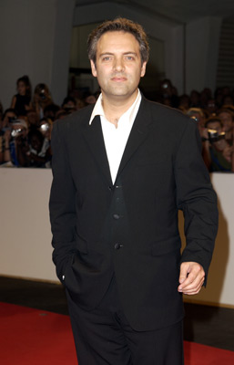 Sam Mendes at event of Road to Perdition (2002)