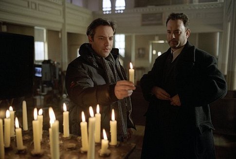 Tom Hanks and Sam Mendes in Road to Perdition (2002)