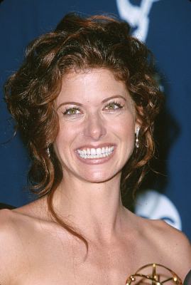 Debra Messing