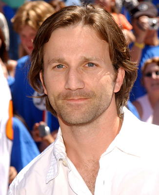 Breckin Meyer at event of Herbie Fully Loaded (2005)