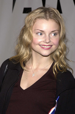 Izabella Miko