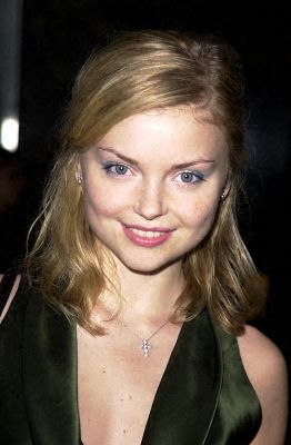 Izabella Miko