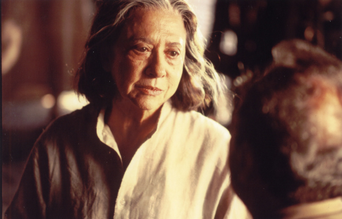 Still of Fernanda Montenegro in Casa de Areia (2005)