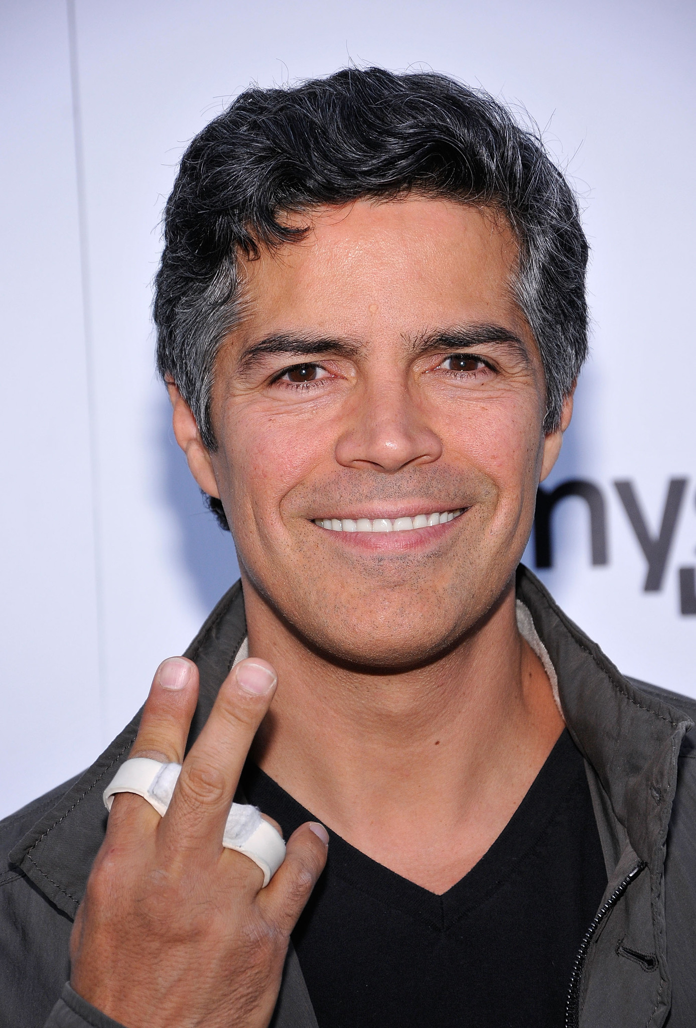 Esai Morales at event of Something from Nothing: The Art of Rap (2012)