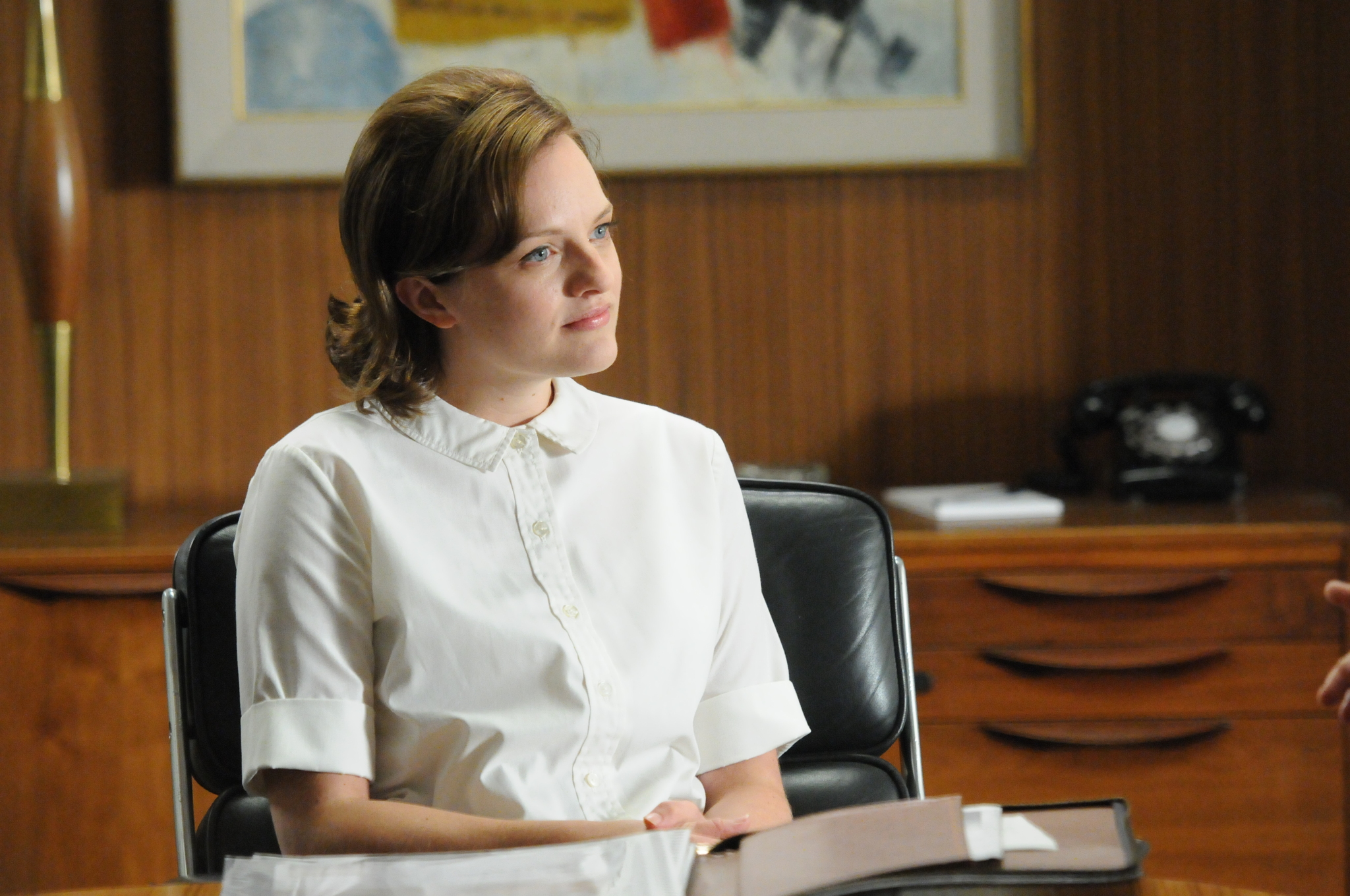 Still of Elisabeth Moss in MAD MEN. Reklamos vilkai (2007)