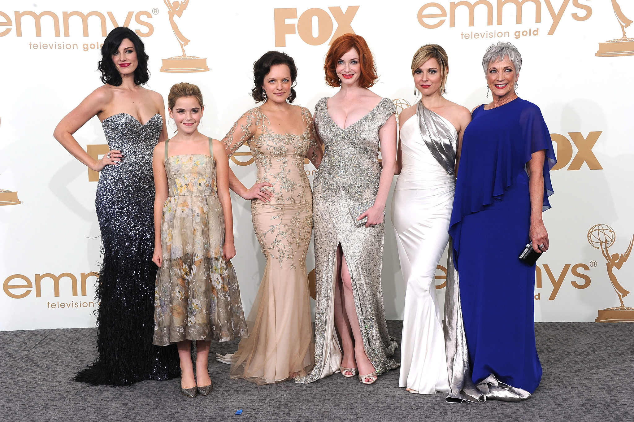 Elisabeth Moss, Cara Buono, Randee Heller, Christina Hendricks, Jessica Paré and Kiernan Shipka