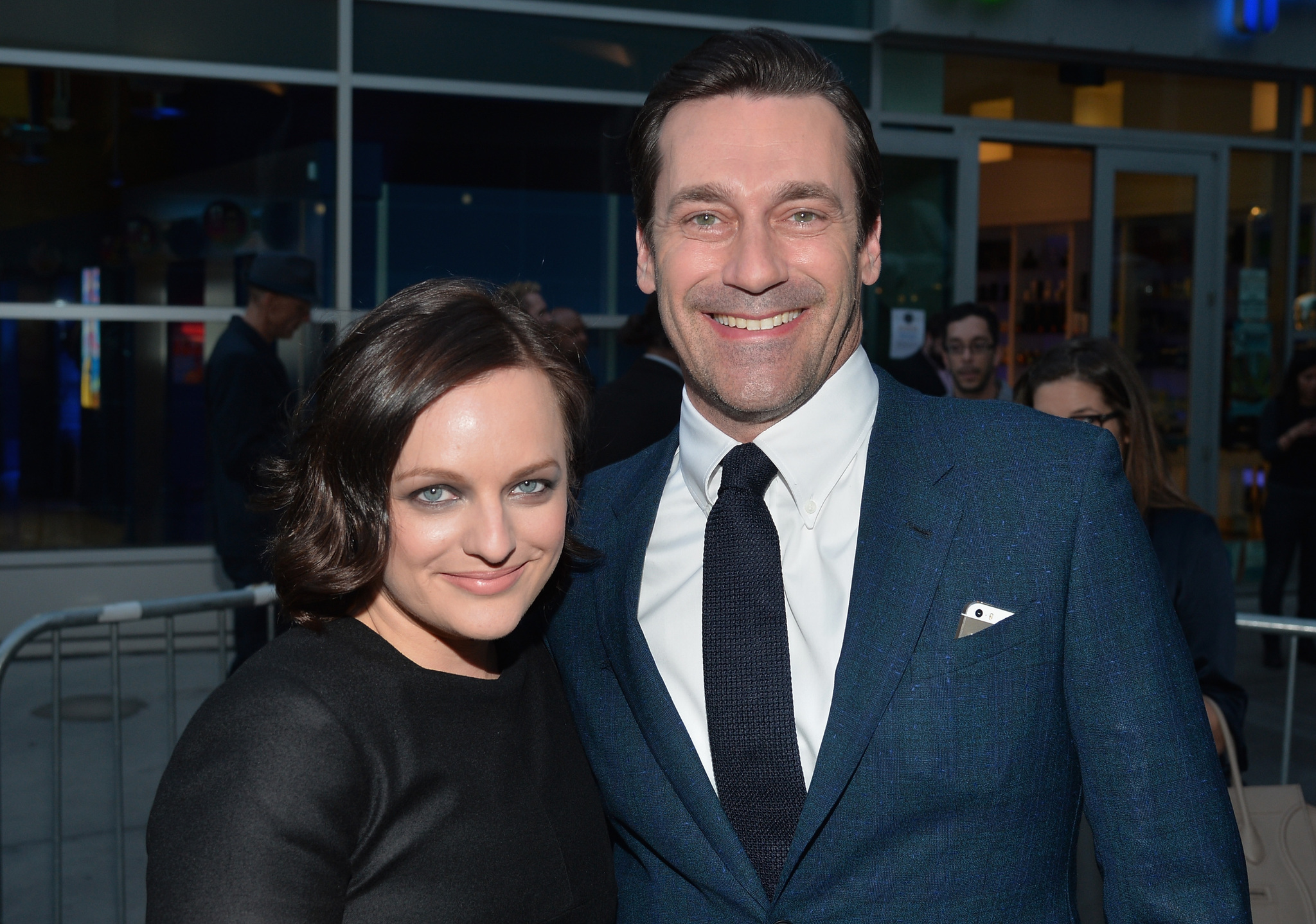 Elisabeth Moss and Jon Hamm at event of MAD MEN. Reklamos vilkai (2007)