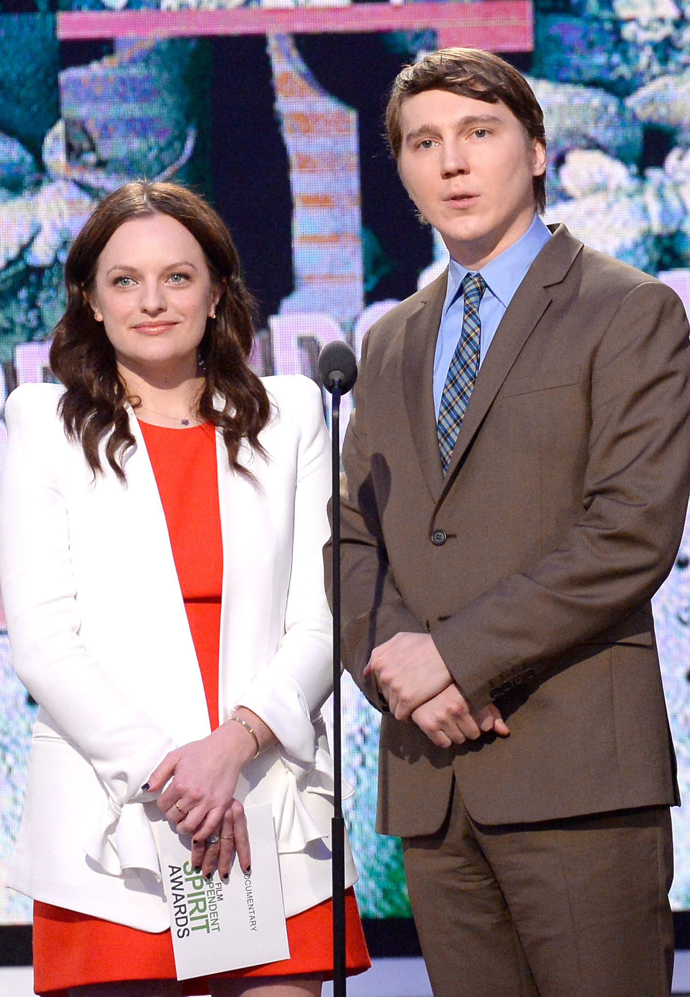 Elisabeth Moss and Paul Dano