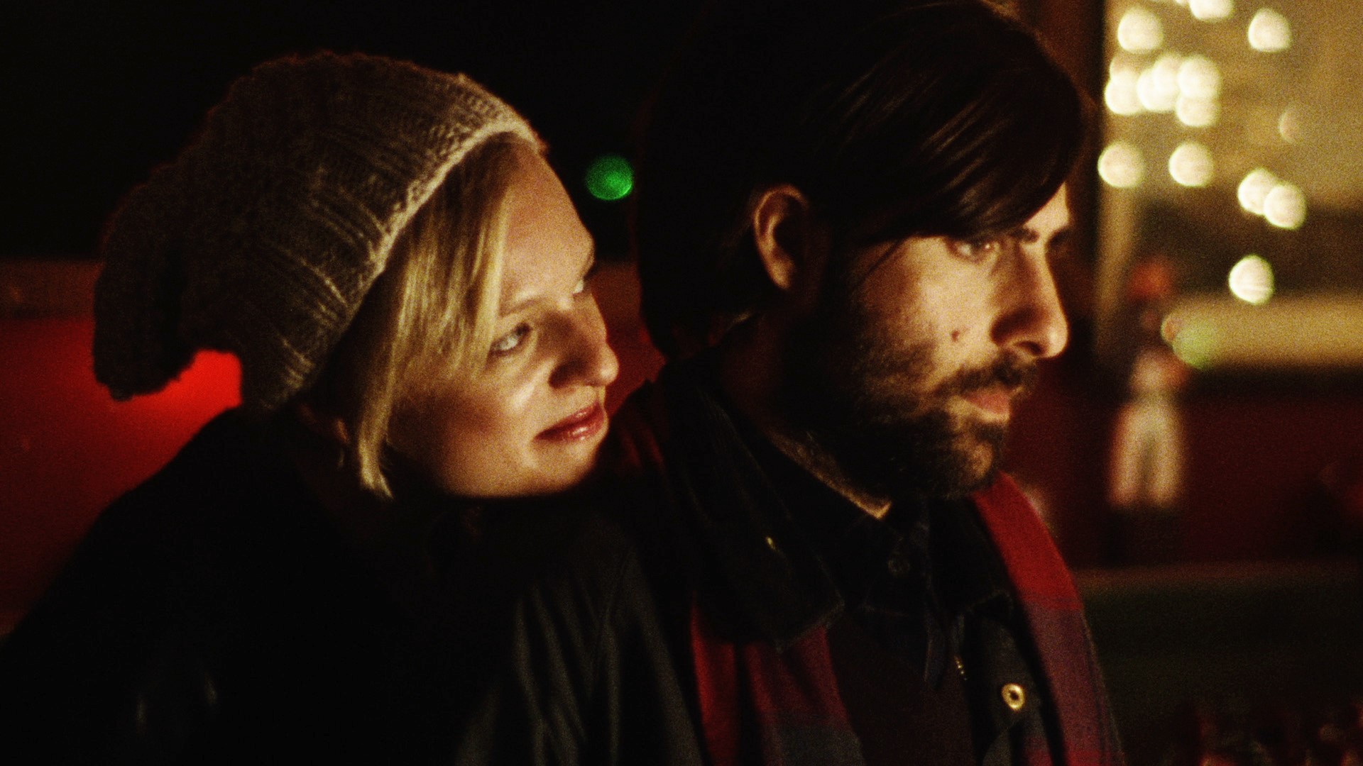 Still of Elisabeth Moss and Jason Schwartzman in Listen Up Philip (2014)