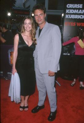 Denise Richards and Patrick Muldoon at event of Eyes Wide Shut (1999)