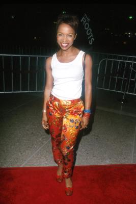 Elise Neal at event of The Best Man (1999)